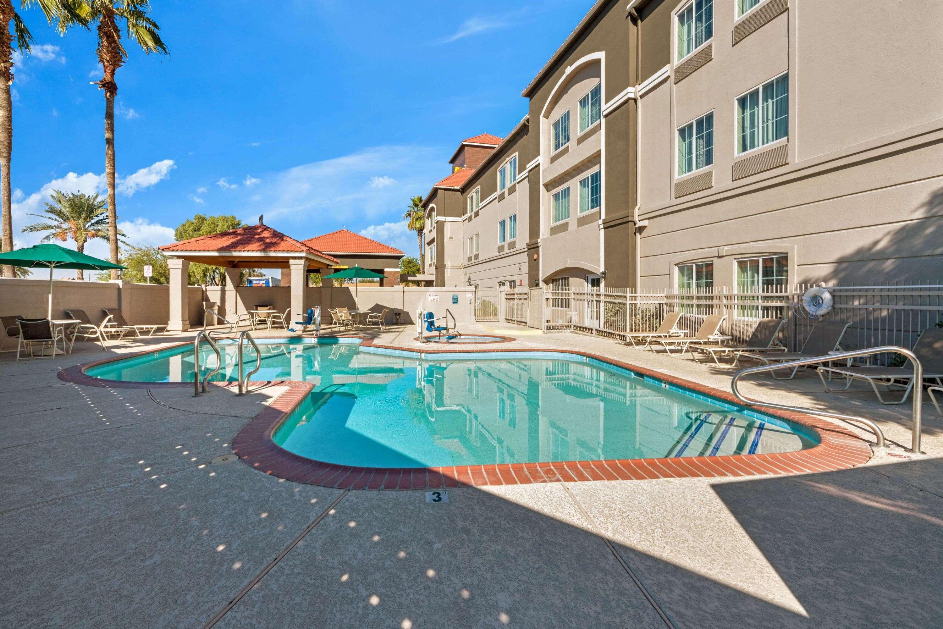 La Quinta By Wyndham Phoenix I-10 West Exterior foto